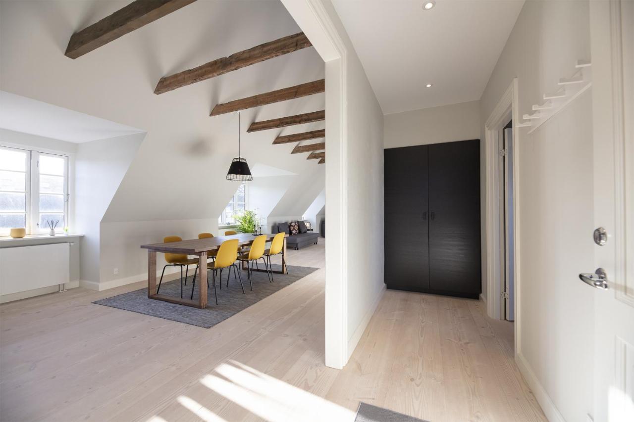 Aday - Modern Living - Balcony Room Άλμποργκ Εξωτερικό φωτογραφία